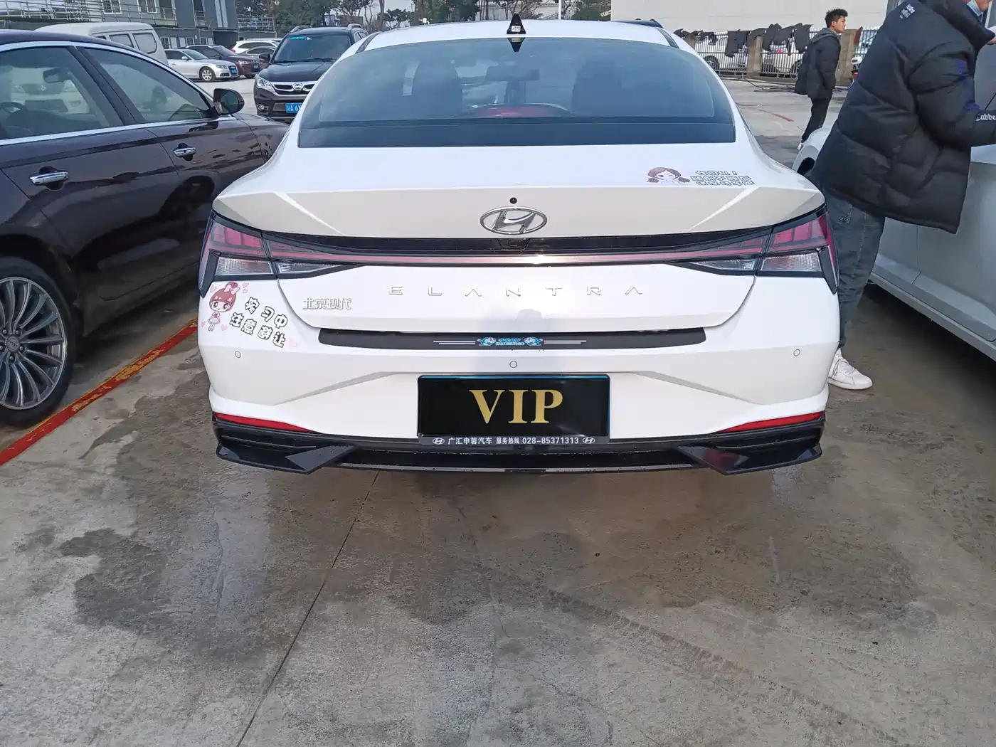Hyundai Elantra 2021 1.5L CVT GLS Leading Edition фото 8