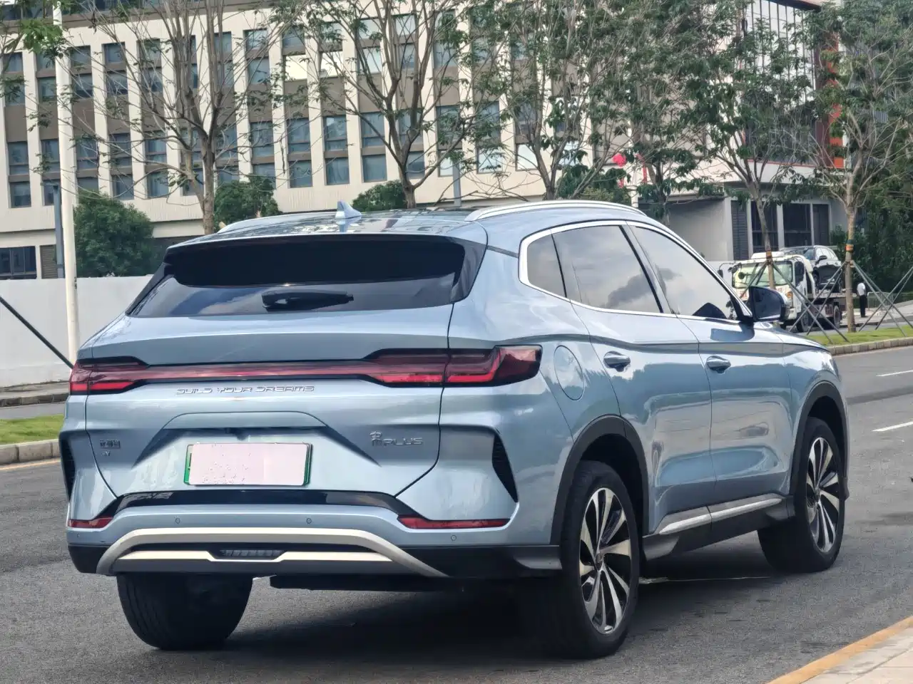 BYD Song PLUS PHEV 2024 Glory Edition EV 520km Premium фото 14