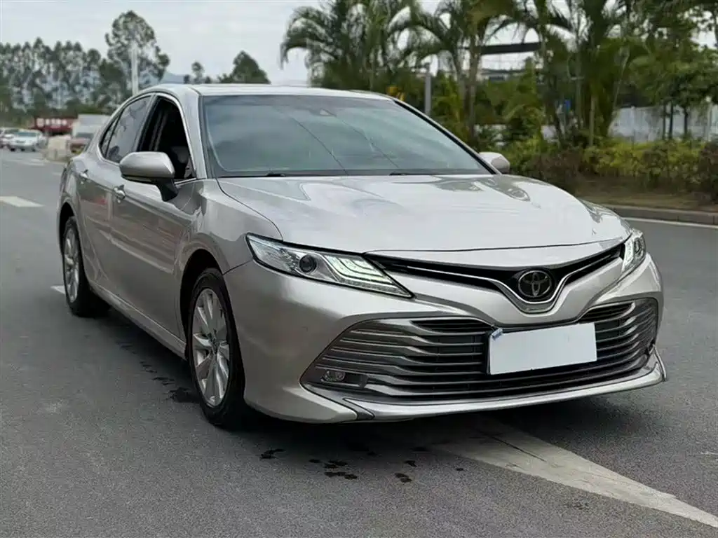 Toyota Camry 2019 2.0G Luxury Edition China VI фото 23