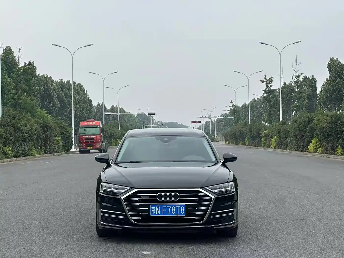 Audi A8 2019 A8L 55 TFSI quattro Luxury фото 3