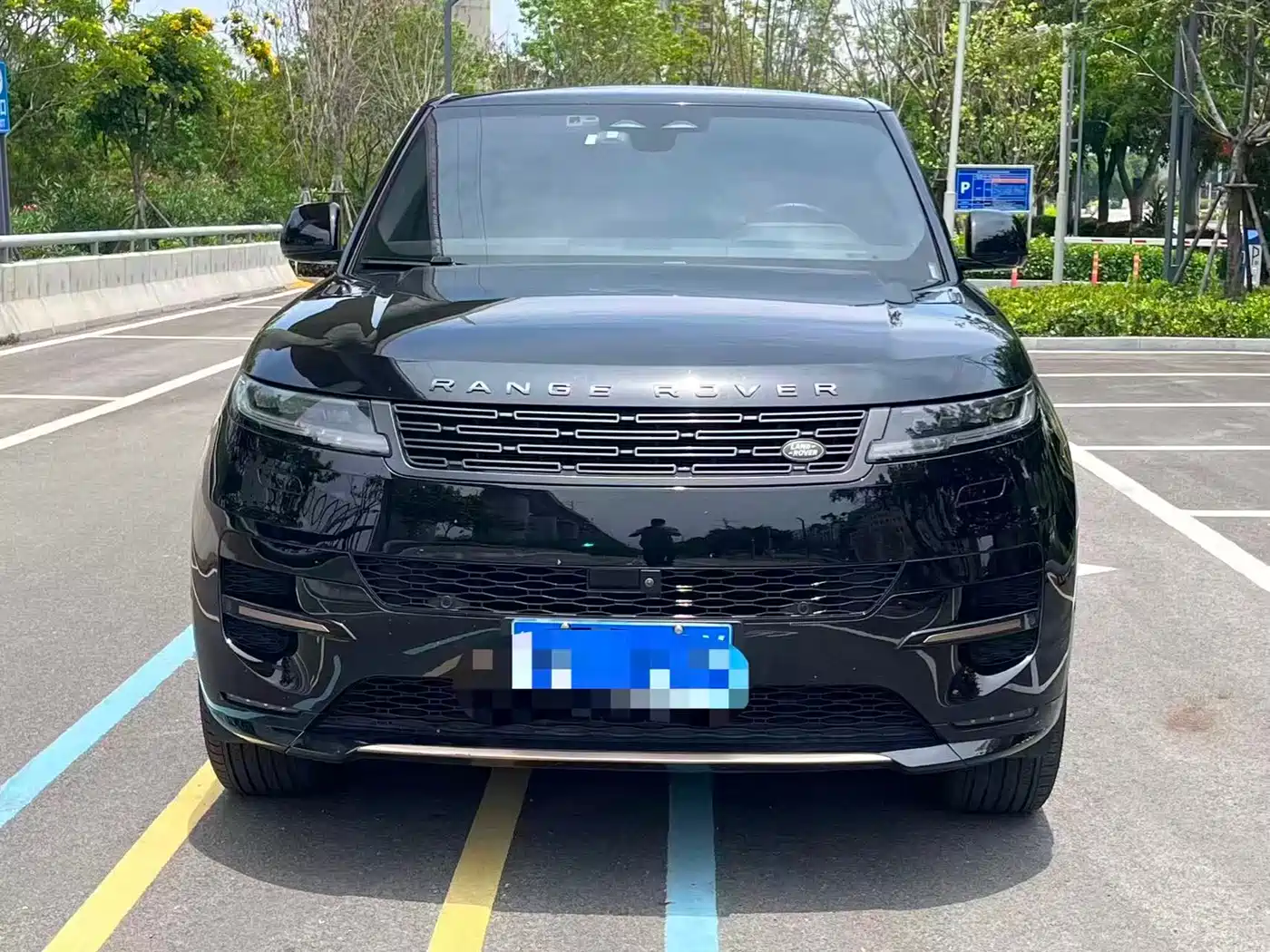 Land Rover Range Rover Sport 2023 400PS Dynamic SE фото 14