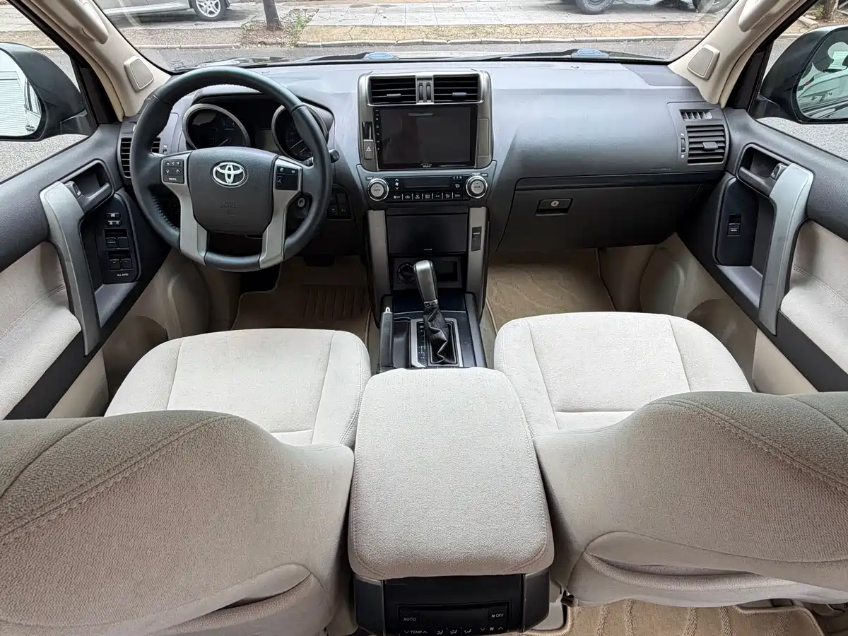 Toyota Prado (Import) 2010 2.7L Automatic Standard фото 13