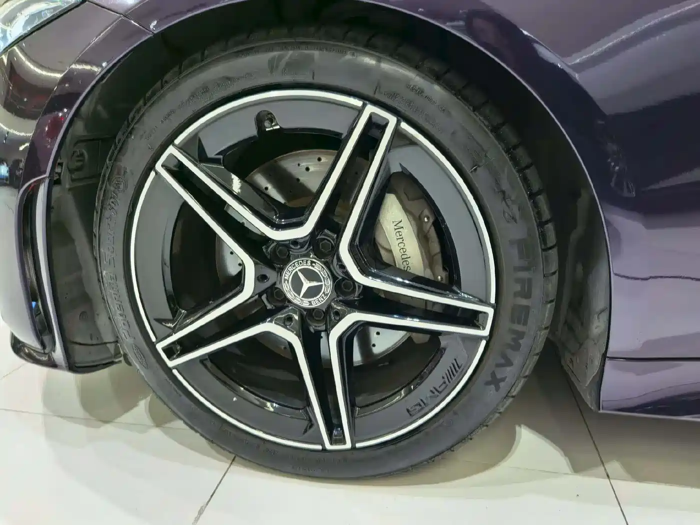 Mercedes-Benz CLS 2021 CLS 300 Luxury фото 13