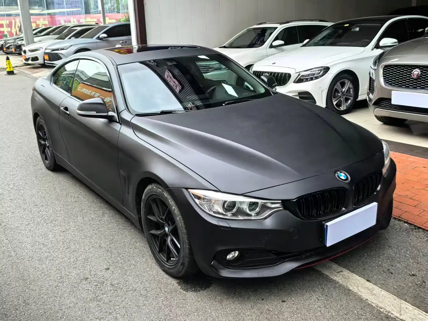 BMW 4 Series 2014 420i Fashion Edition фото 3