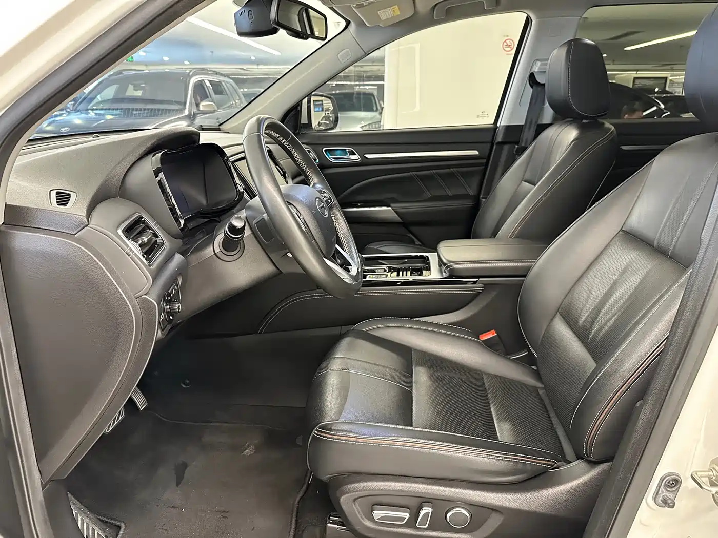 GAC Trumpchi Trumpchi GS8 2020 Model 390T FWD Luxury Smart Connect (7-seater) фото 9