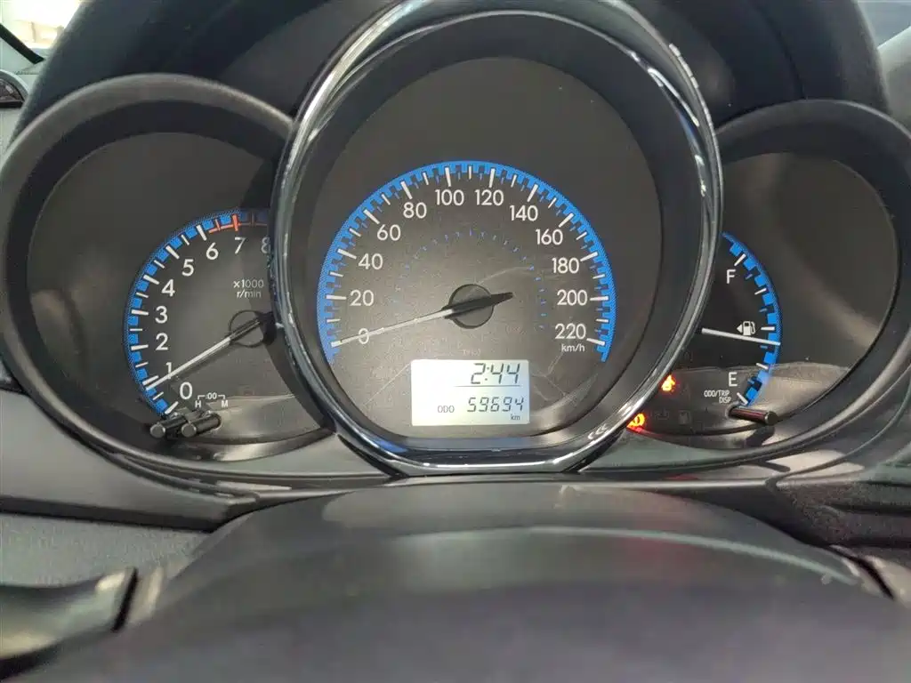 Toyota Vios FS 2017 1.5L CVT Fengchi Edition фото 8