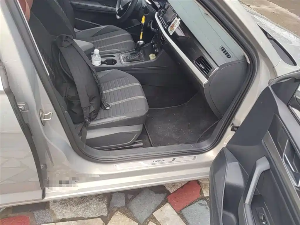 Volkswagen Lavida 2019 280TSI DSG Comfort Edition China VI фото 11