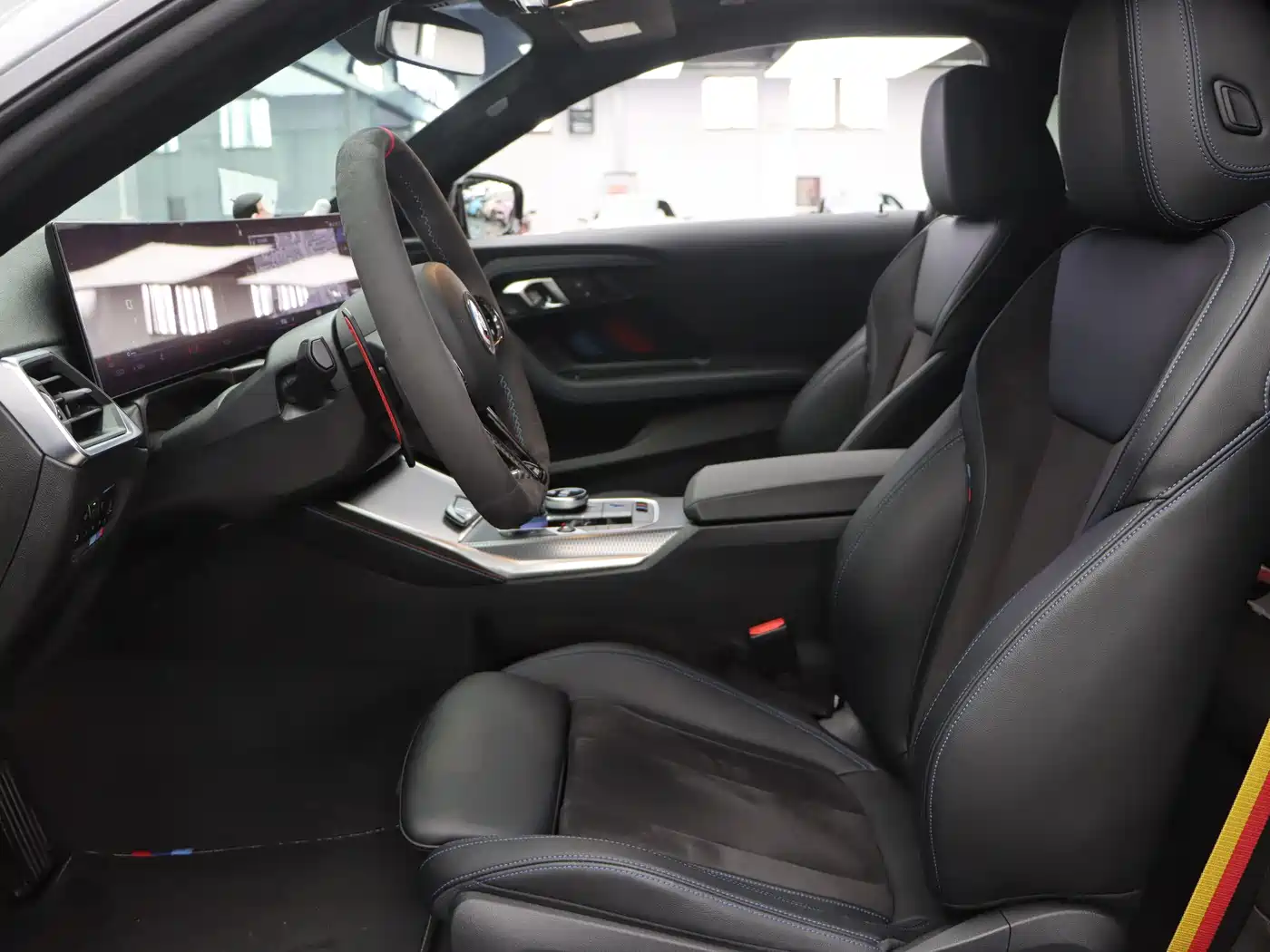 BMW 2 Series (Import) 2023 225i M Sport Black Night Package фото 20