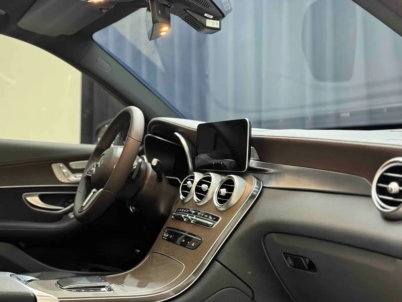 Mercedes-Benz GLC 2022 Facelift II GLC 260 L 4MATIC Luxury фото 29