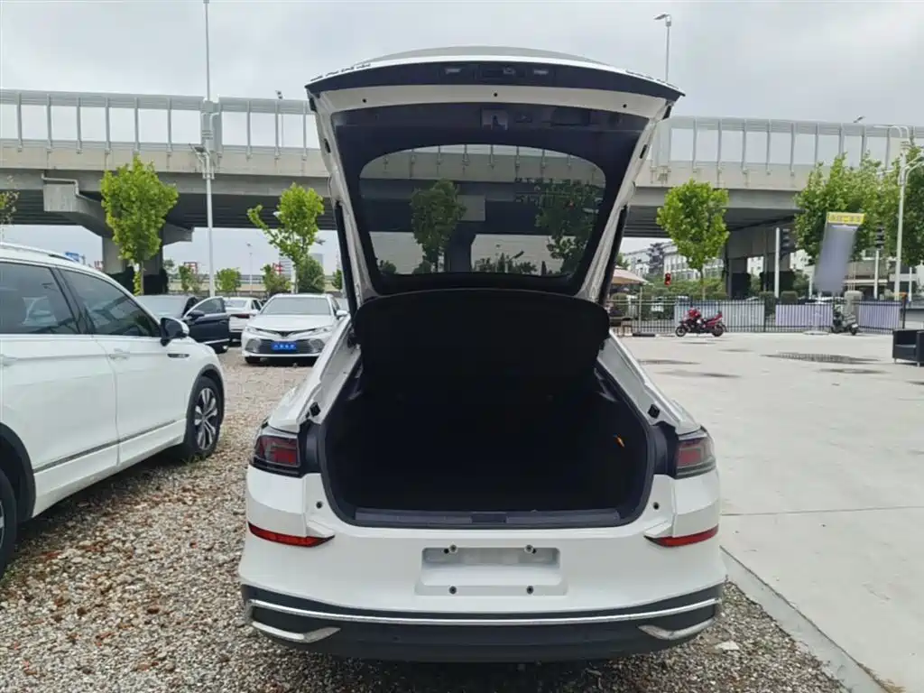 Volkswagen Lamando 2022 Lamando L 280TSI DSG Cool Edition фото 19