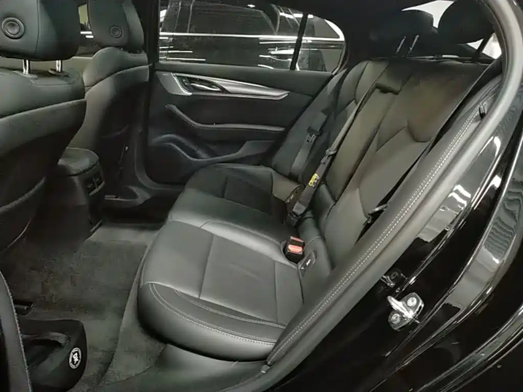 Cadillac CT5 2023 28T Platinum Style фото 17