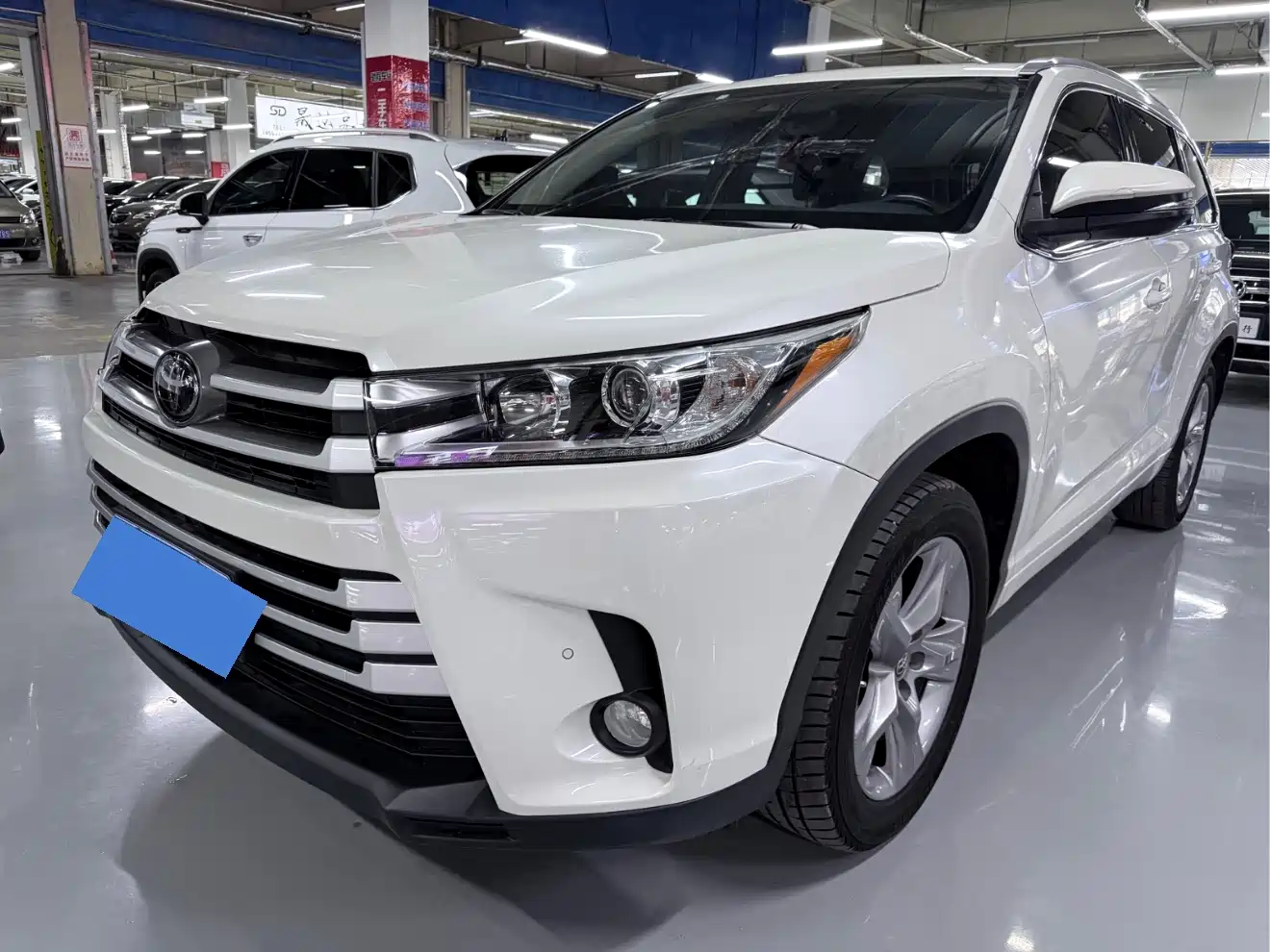 Toyota Highlander 2018 2.0T 4WD Luxury 7-seater (China V)