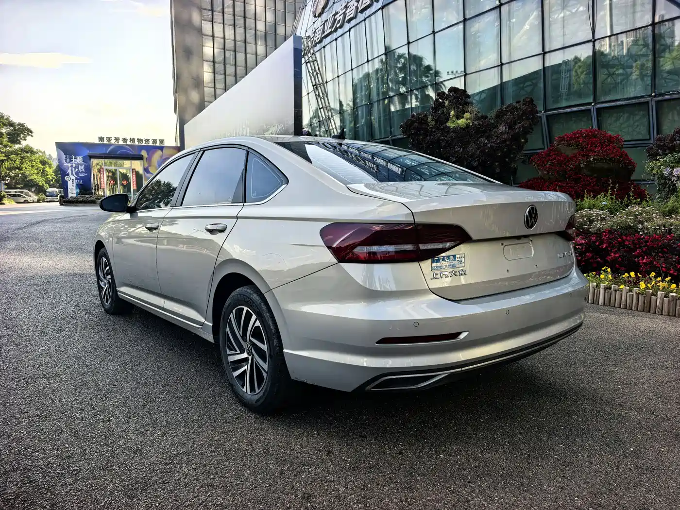 Volkswagen Lavida 2021 1.5L Auto Comfort Edition фото 14