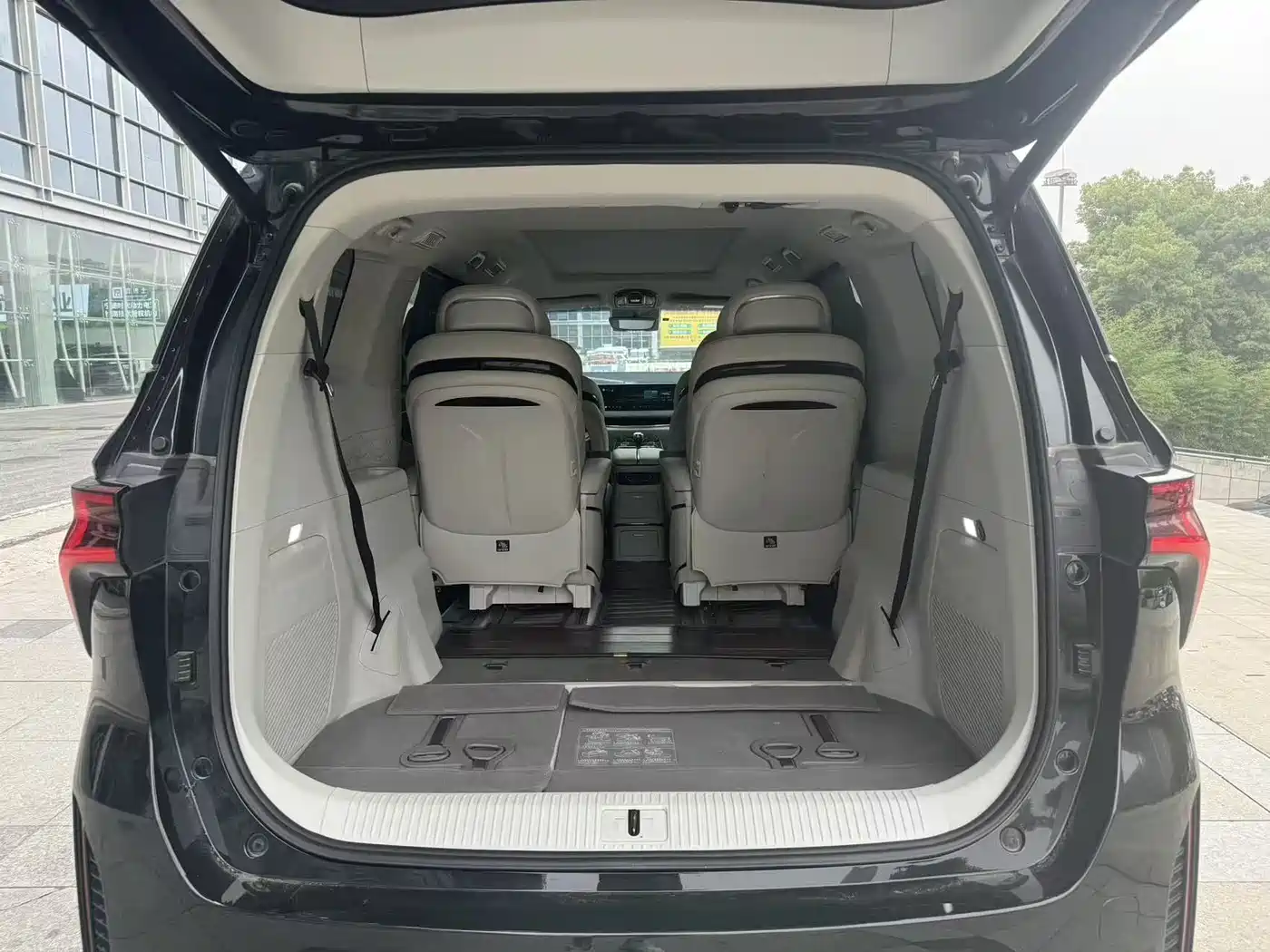 Dongfeng Fengxing Starlight V9 2024 1.5TD 200km Cloud Ladder Series Premium фото 13