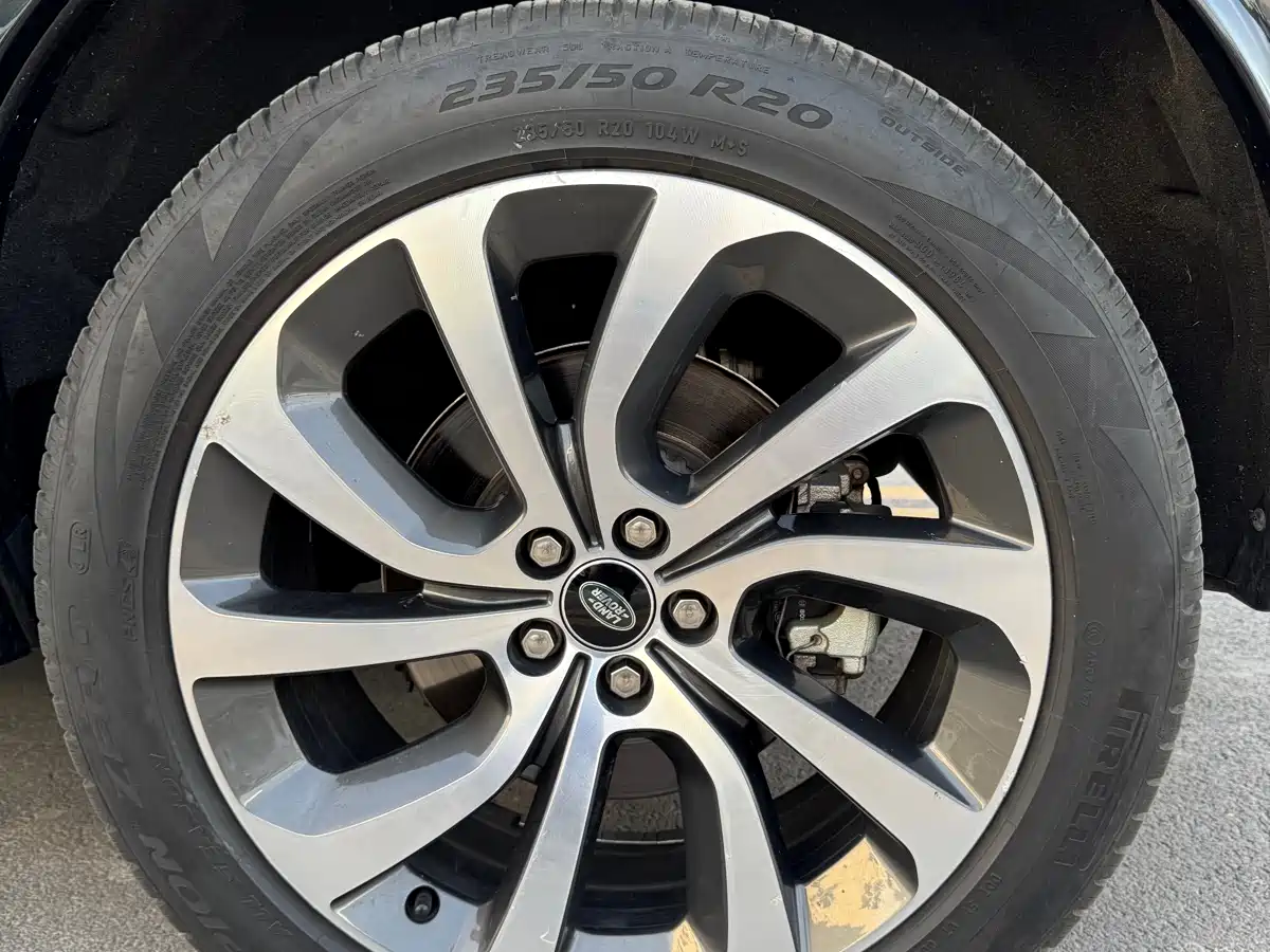Land Rover Discovery Sport 2022 Model Facelift 249PS R-Dynamic SE Performance Tech Edition 5-seater фото 12