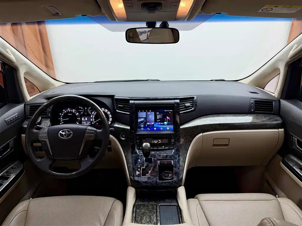 Toyota Alphard 2011 3.5L Luxury Edition фото 9