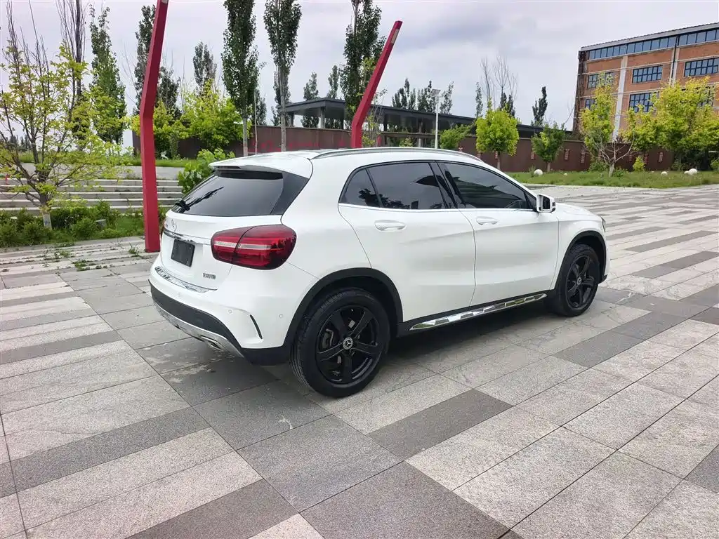 Mercedes-Benz GLA 2019 GLA 200 Fashion фото 7