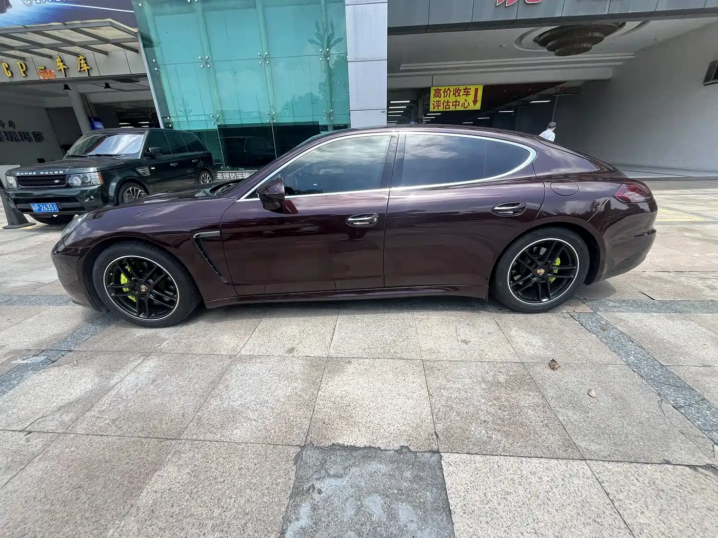 Porsche Panamera New Energy 2014 Panamera S E-Hybrid 3.0T фото 4