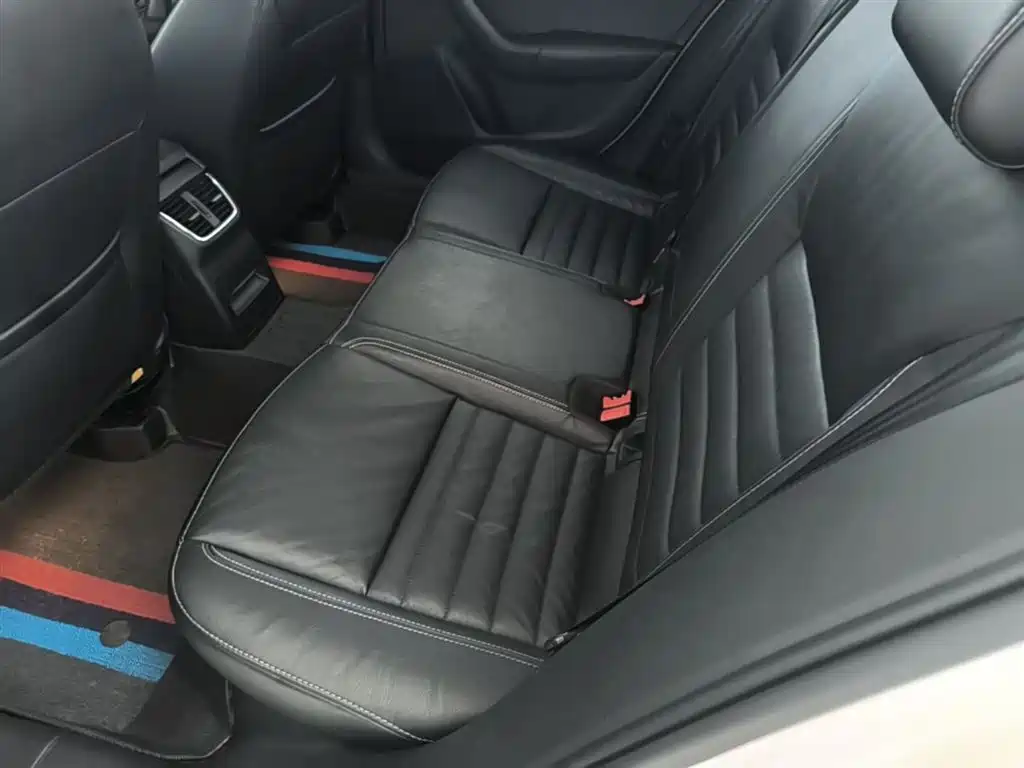 Škoda Octavia 2017 TSI280 DSG ZhiXing фото 17