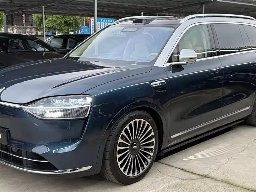 AITO Wenjie AITO M9 2025 Extended Range Ultra 52kWh 5-Seater фото 2