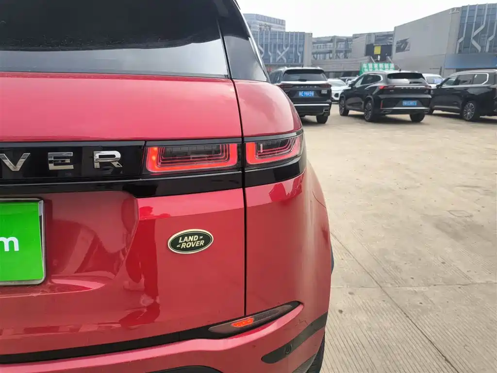 Land Rover Range Rover Evoque 2022 Facelift Range Rover Evoque L 249PS R-Dynamic Luxury фото 24