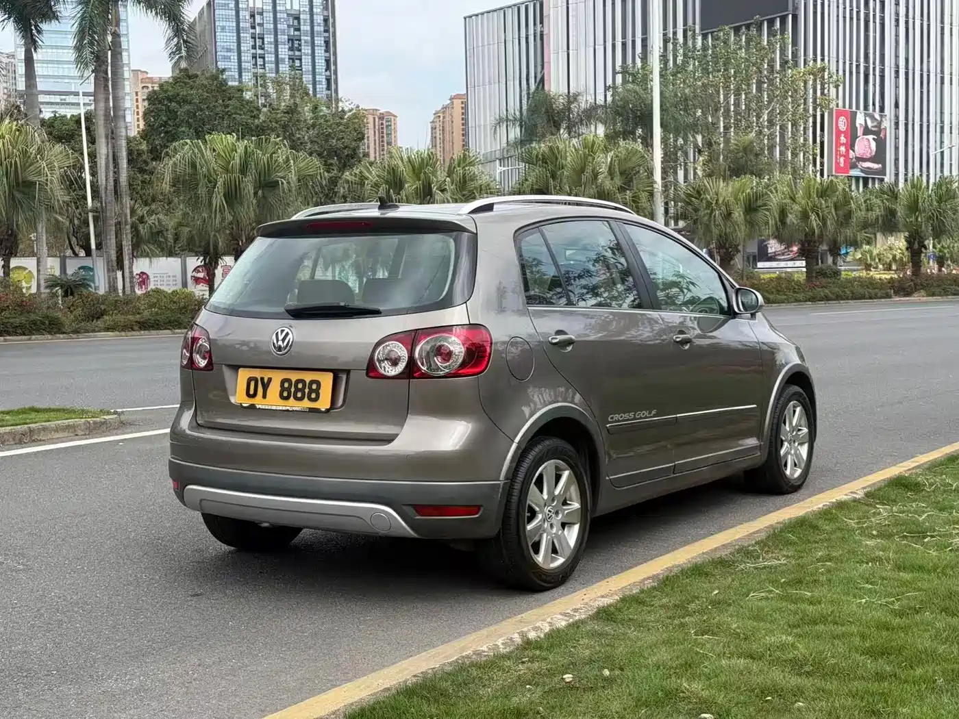 Volkswagen Golf (Import) 2014 2011 1.4TSI Cross Golf