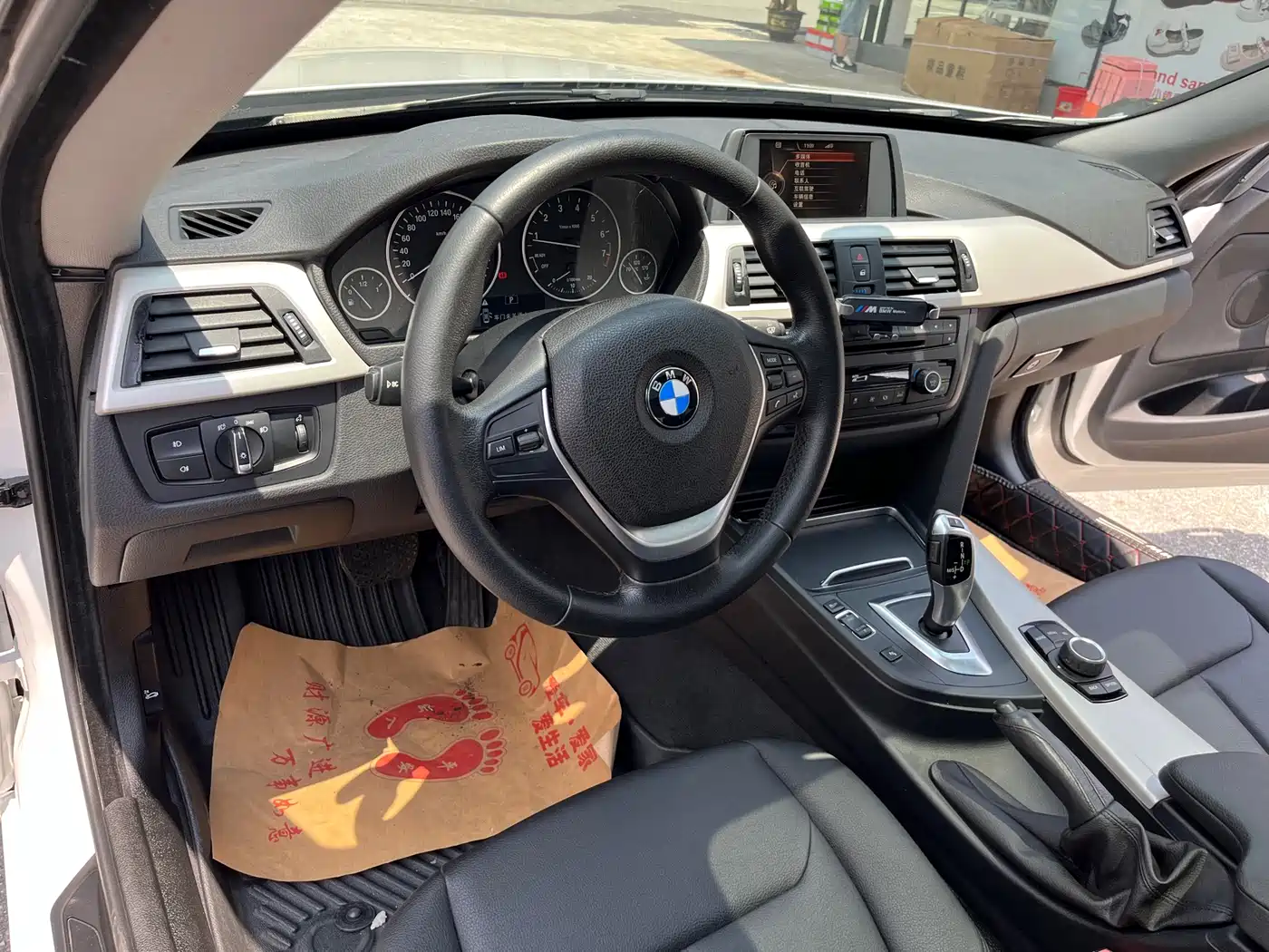 BMW 3 Series GT 2016 320i Fashion Style фото 9