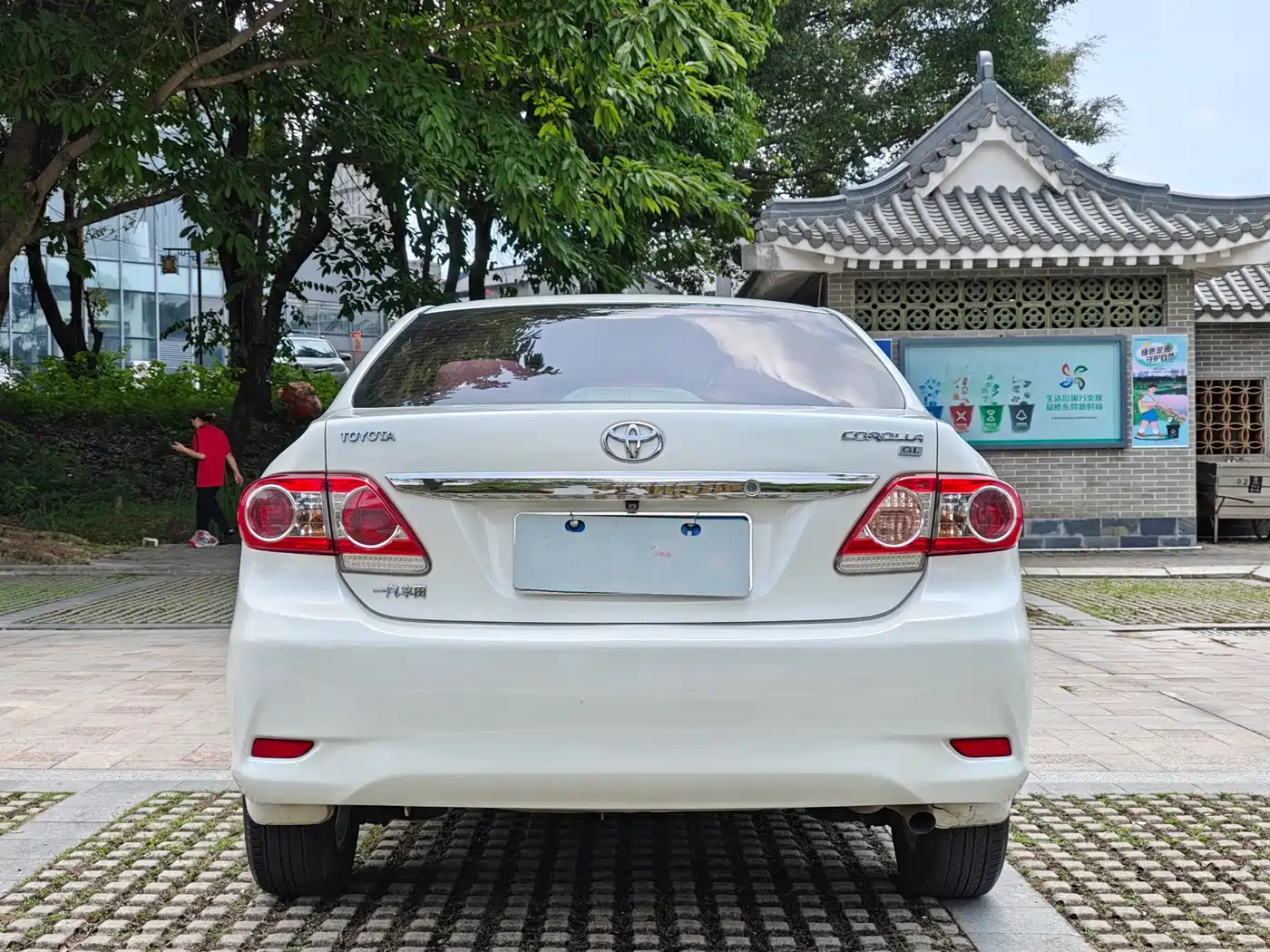 Toyota Corolla 2012 Styling Edition 1.6L Automatic GL фото 16
