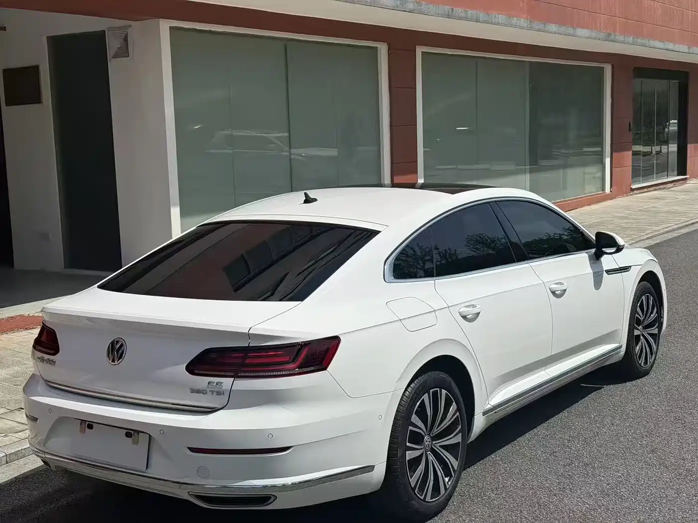 Volkswagen FAW-Volkswagen CC 2020 330TSI Glamour Version China VI фото 9