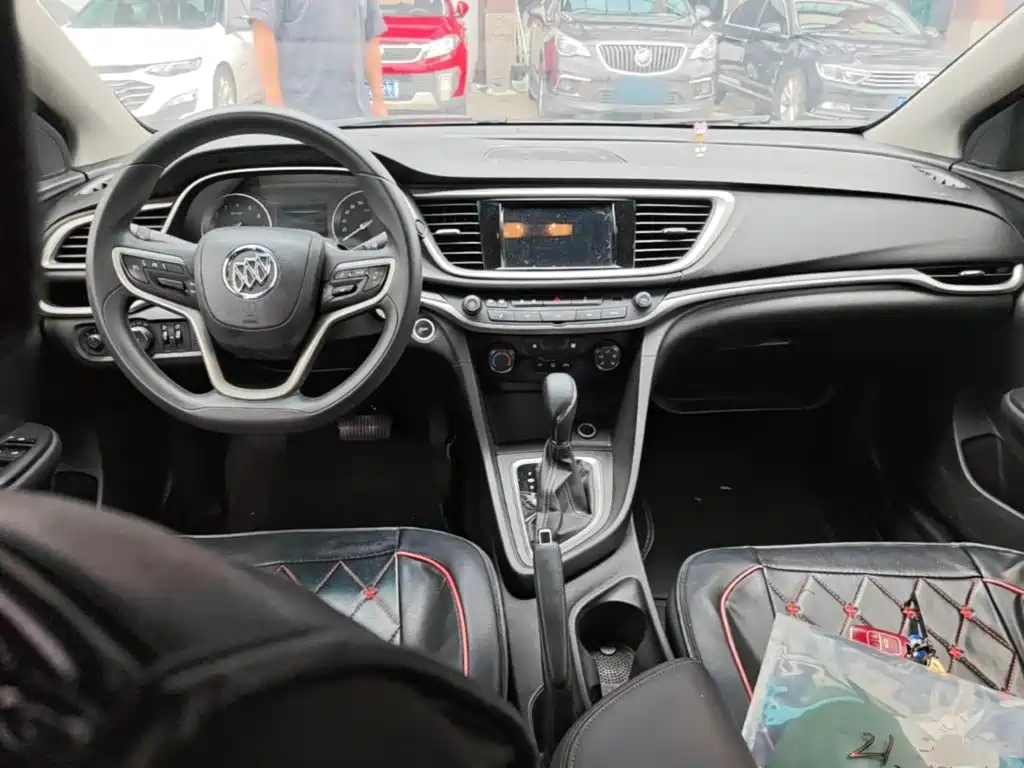 Фото 10 - Buick Excelle
