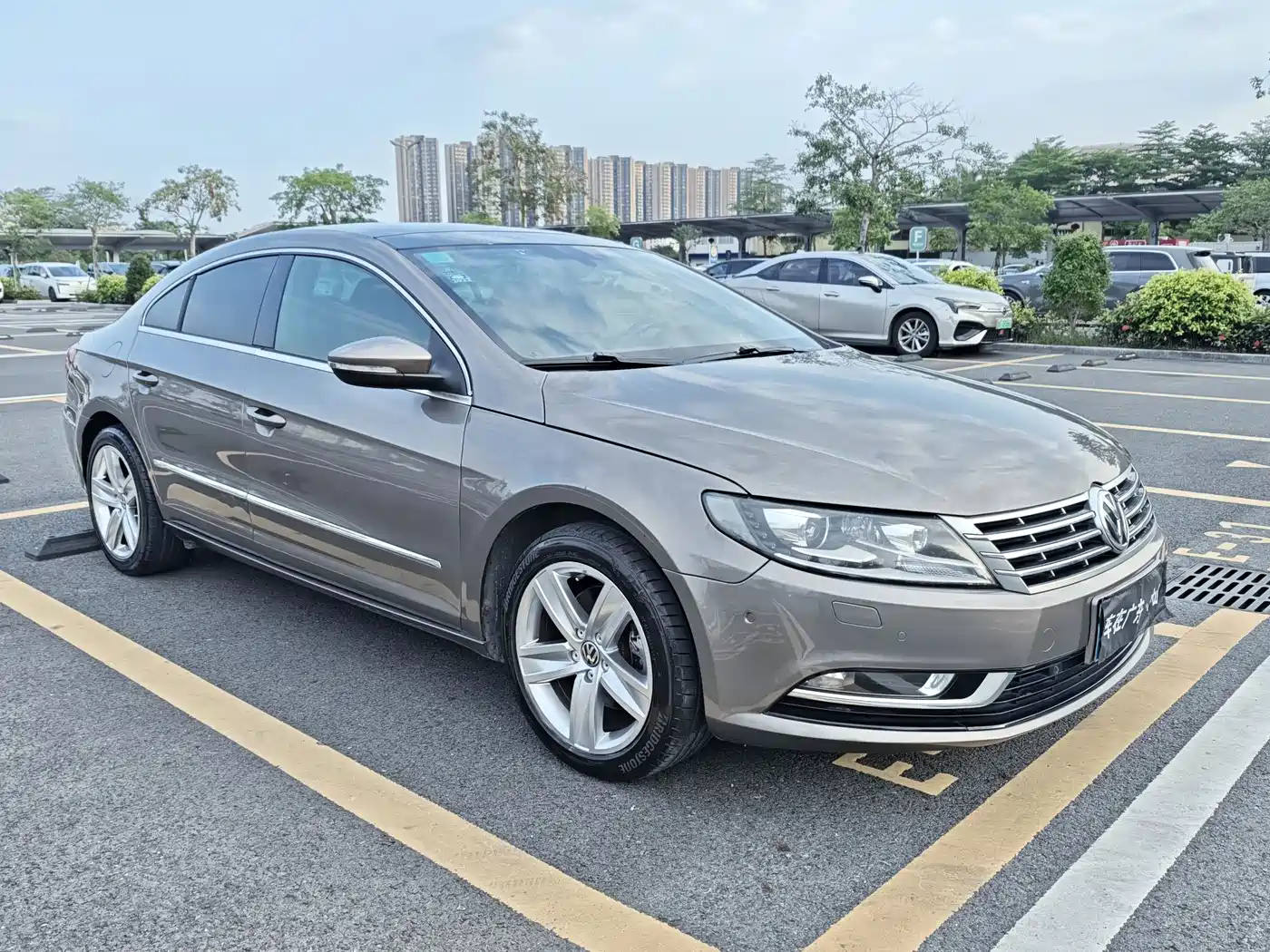 Volkswagen FAW-Volkswagen CC 2015 1.8TSI Luxury фото 3