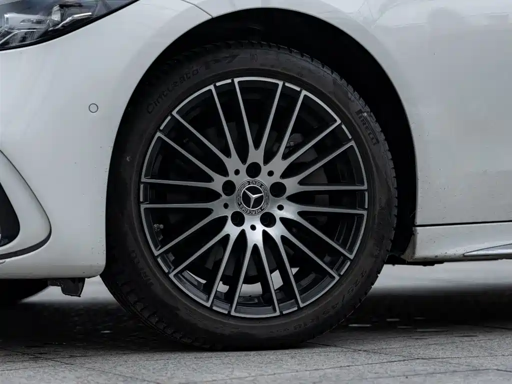 Mercedes-Benz C-Class 2023 C 260 L Sport фото 8