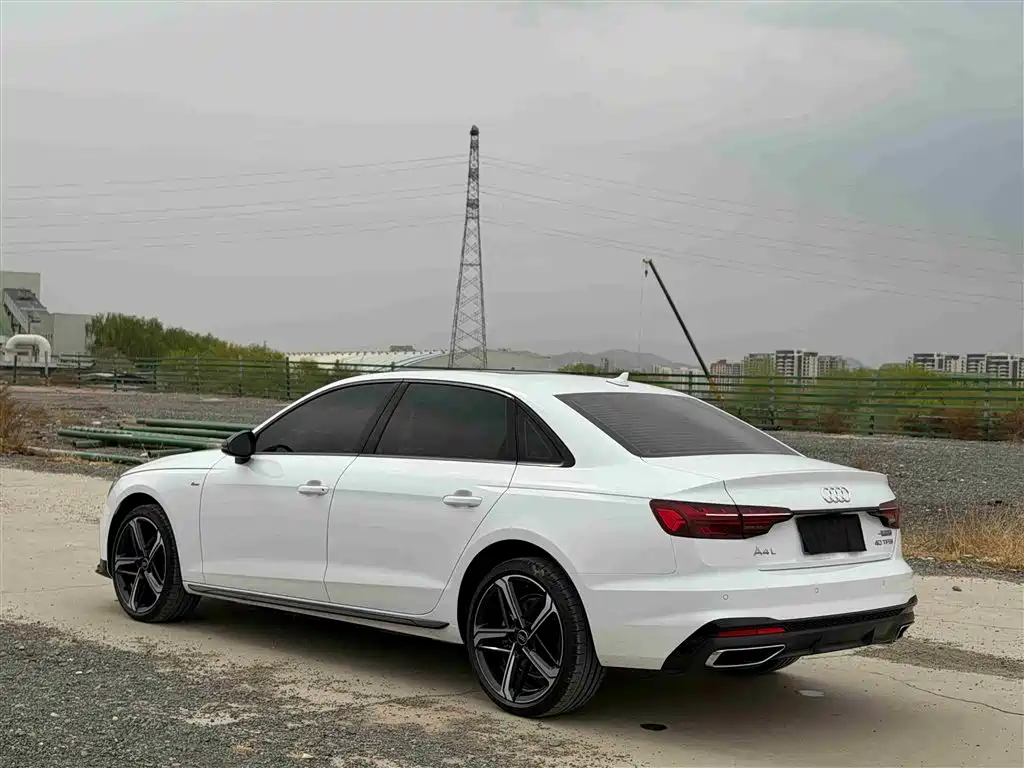 Audi A4L 2024 40 TFSI Luxury Dynamic фото 6