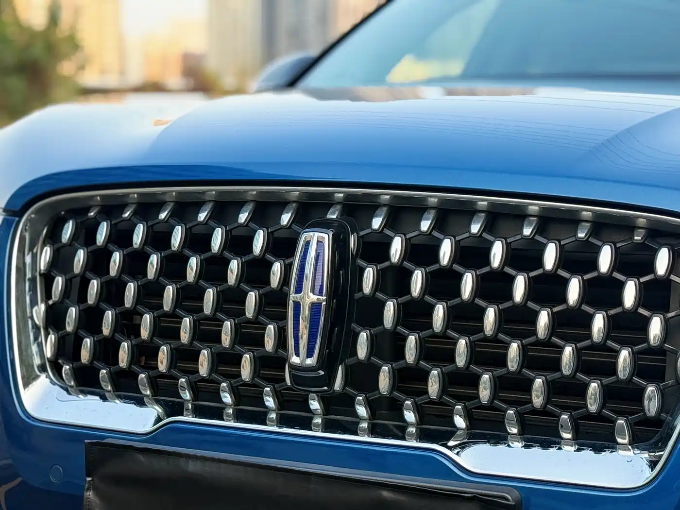 LINCOLN ADVENTURER NEW ENERGY