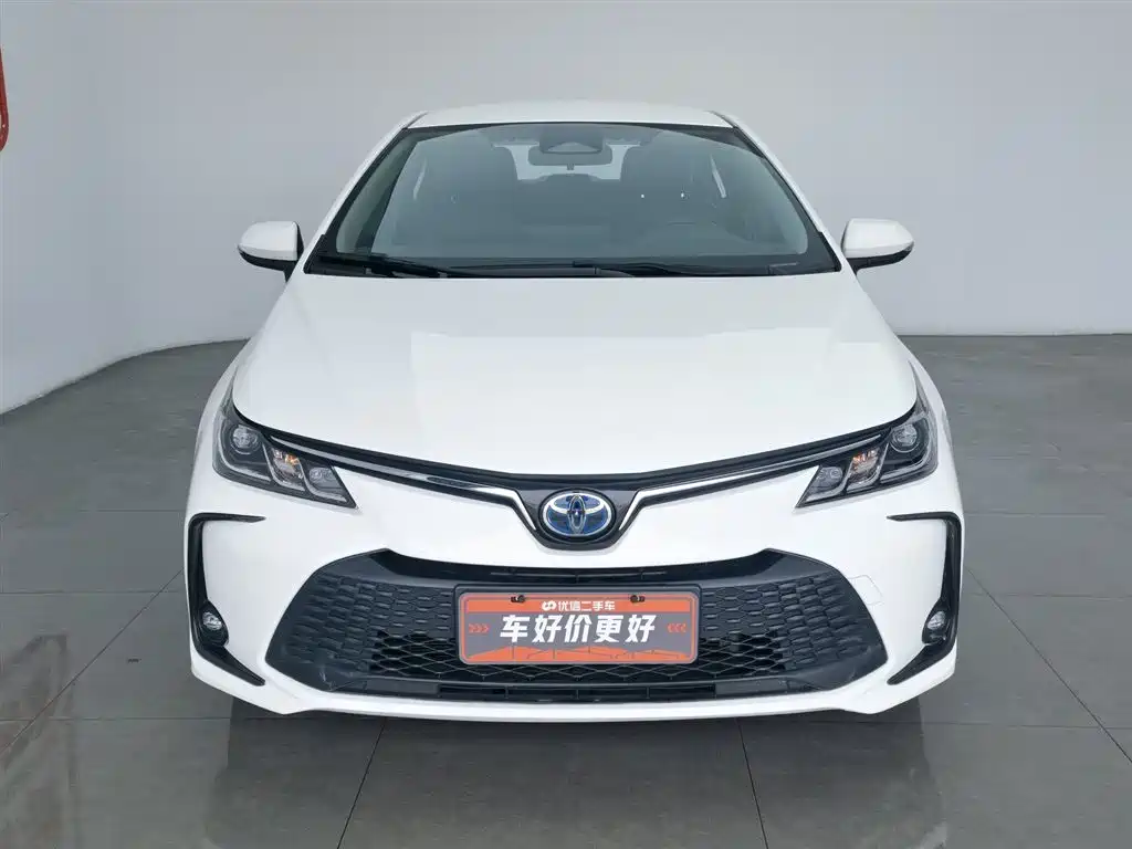 Toyota Corolla 2023 1.8L Smart Hybrid Dual Engine Pioneer Edition фото 3