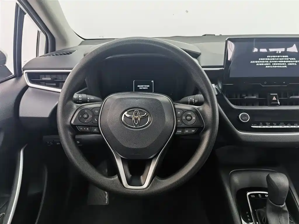 Toyota Corolla 2023 1.8L Smart Hybrid Dual Engine Pioneer Edition фото 11