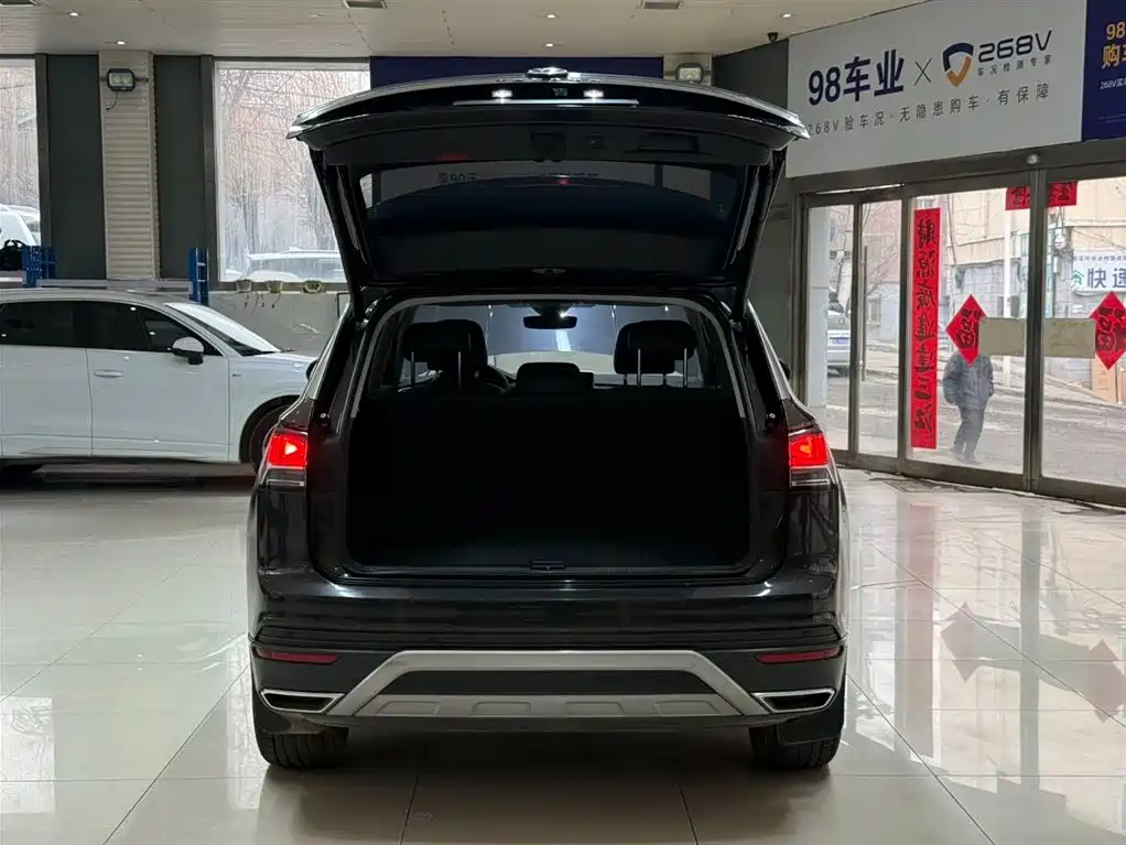 Volkswagen Tayron 2023 280TSI 2WD Luxury Plus Advanced Edition фото 23