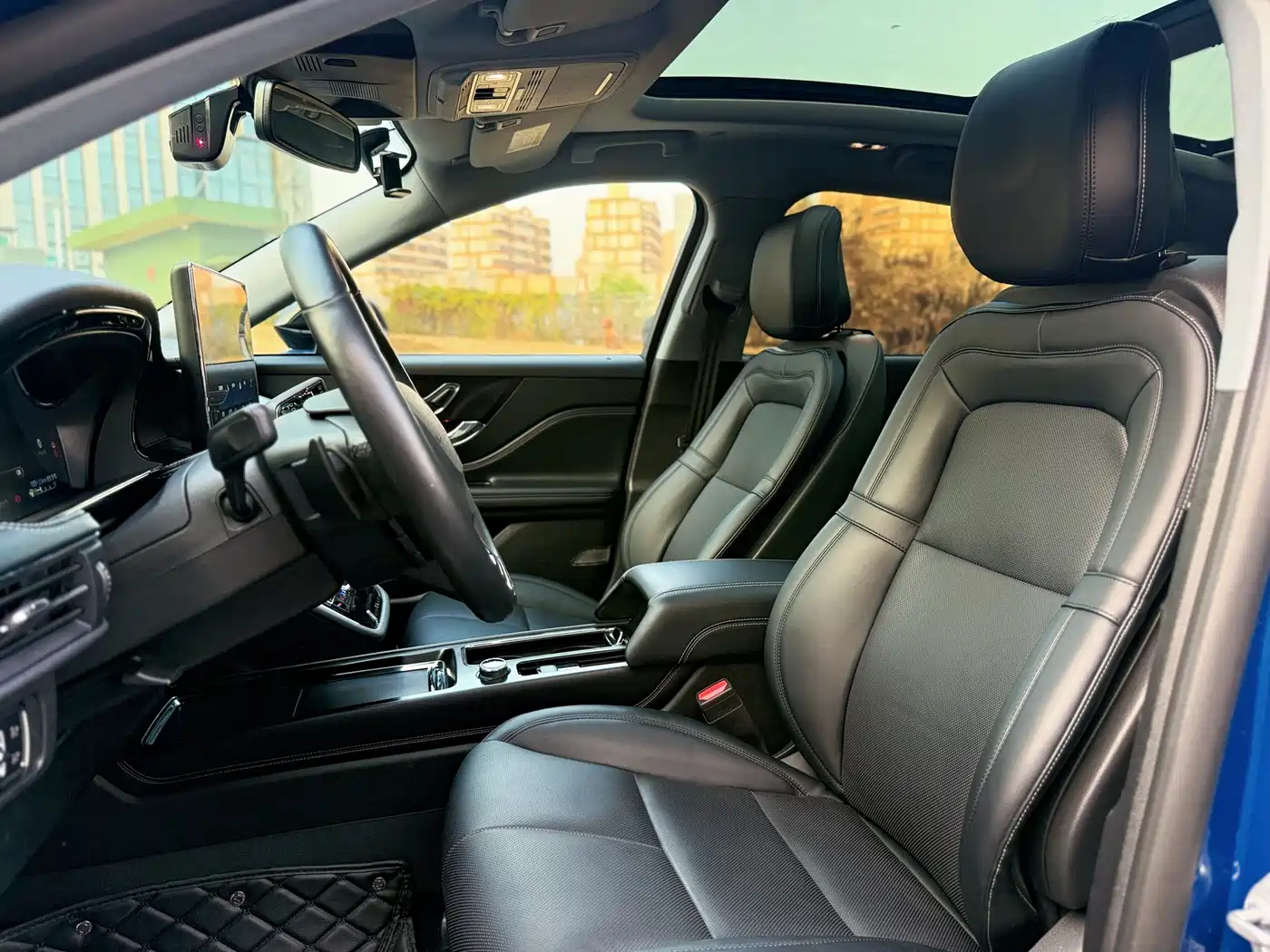 LINCOLN ADVENTURER NEW ENERGY