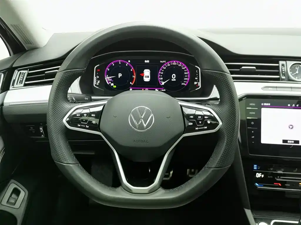 Volkswagen Magotan 2023 Model 2 Million Commemorative Edition 330TSI DSG Luxury фото 11