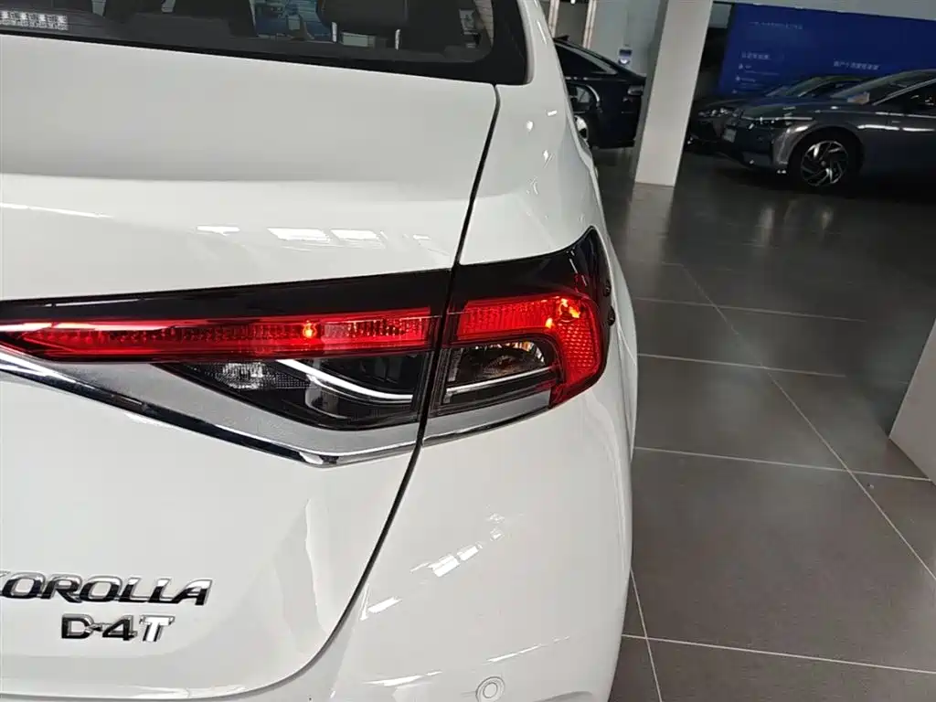 Toyota Corolla 2023 1.2T Pioneer Edition фото 8