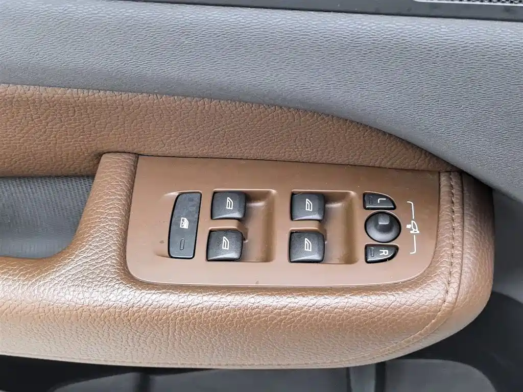 Volvo XC60 2020 T5 4WD Intelligent Comfort Luxury Edition фото 9