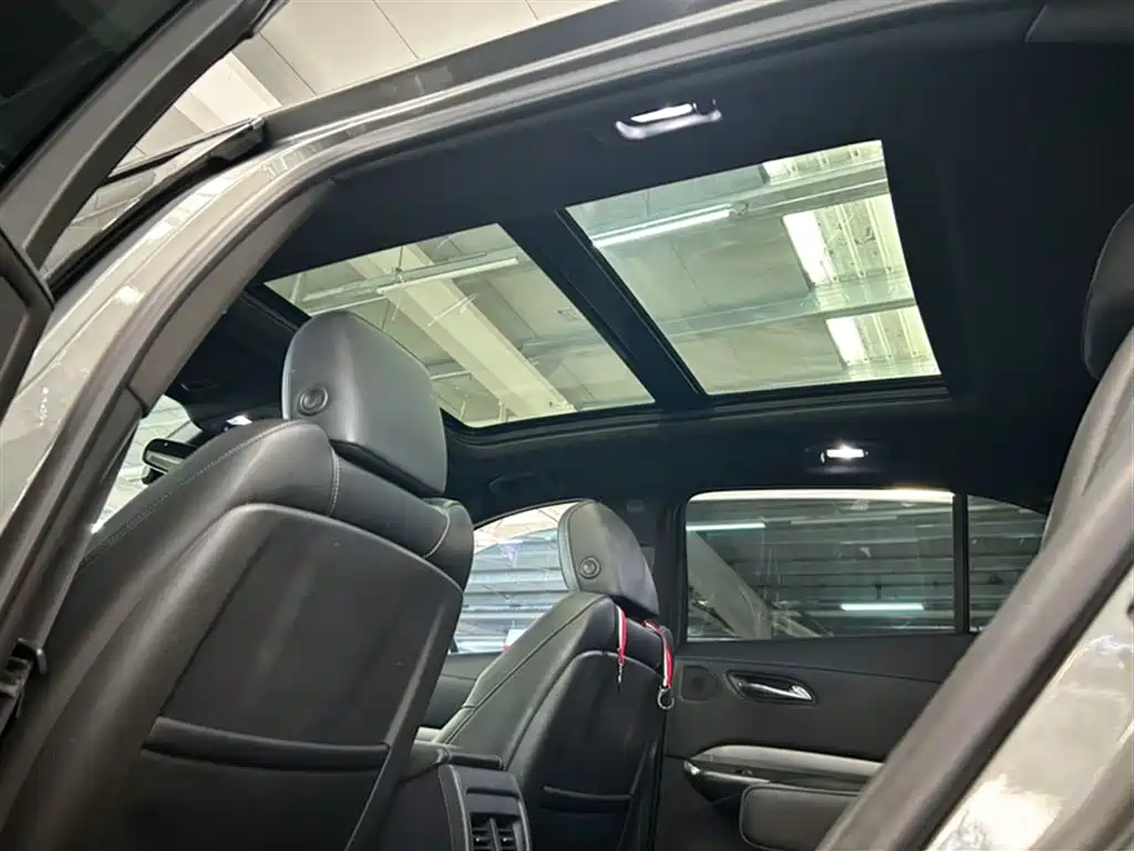 Cadillac XT4 2018 28T FWD Leading Edition фото 15
