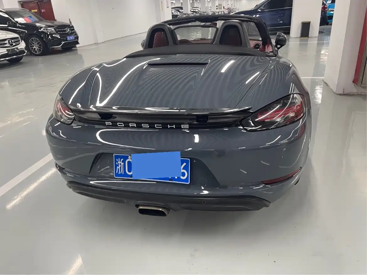 Porsche 718 2016 Boxster 2.0T фото 9