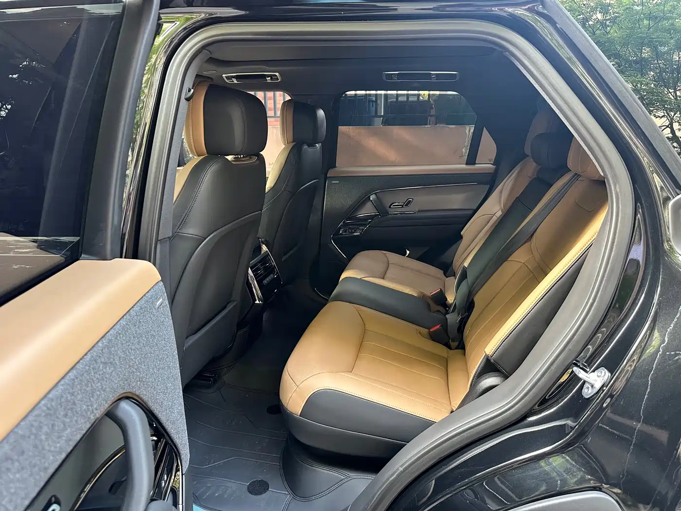 Land Rover Range Rover Sport 2023 400PS Dynamic SE фото 4