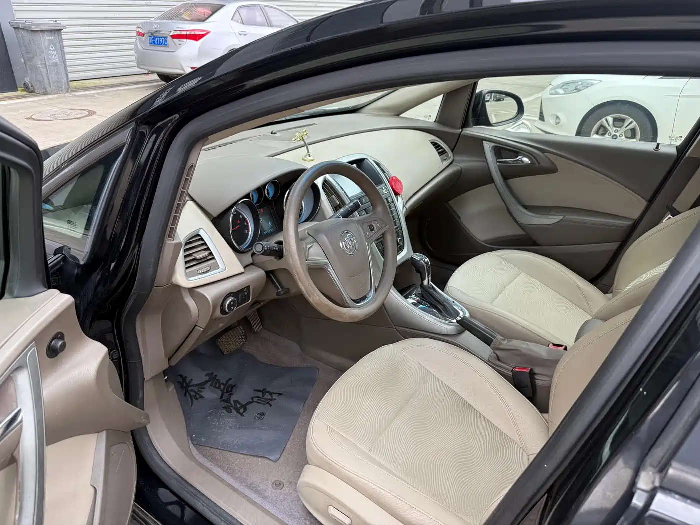 Buick Excelle 2013 GT 1.6L Automatic Fashion Edition фото 8