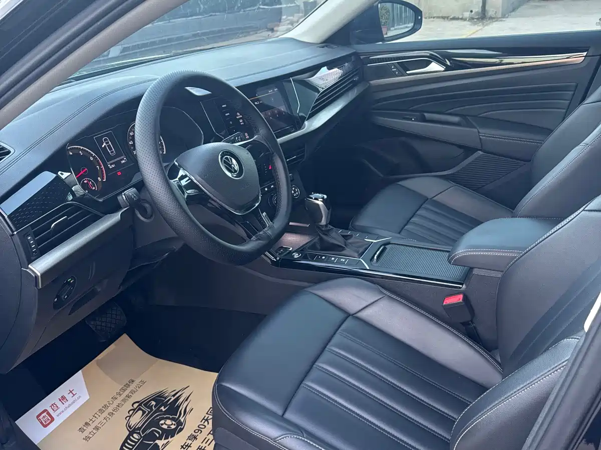 Volkswagen Passat 2021 Model 280TSI Business Edition фото 7