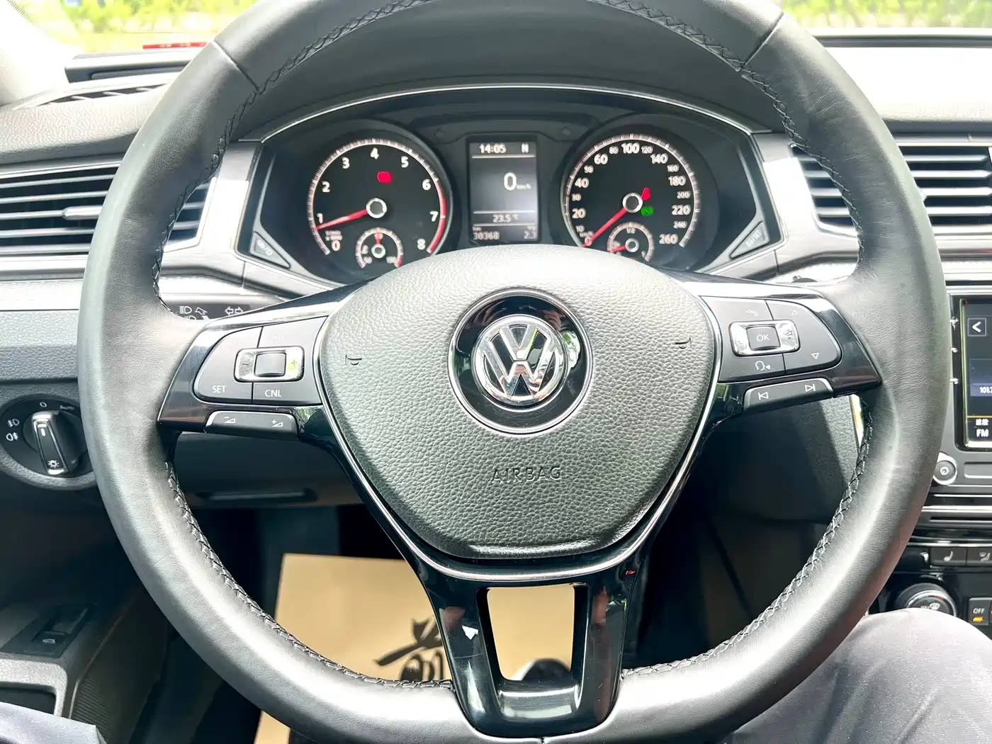 Volkswagen Passat 2017 330TSI DSG Prestige фото 11