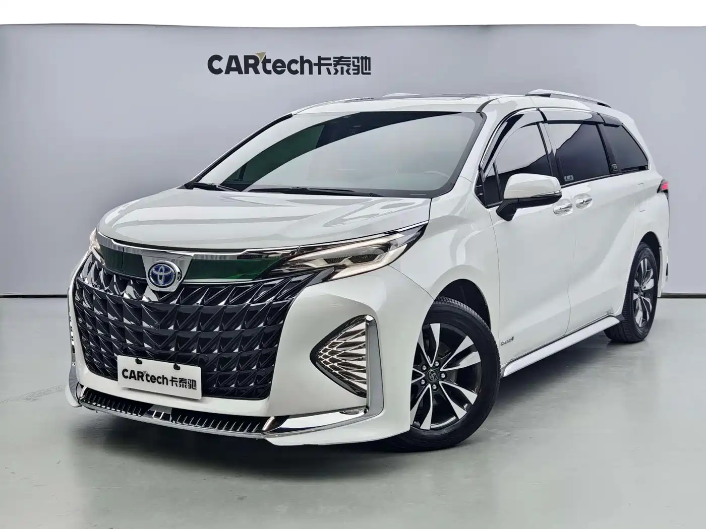 Toyota Sienna 2024 2.5L Hybrid Comfort Edition