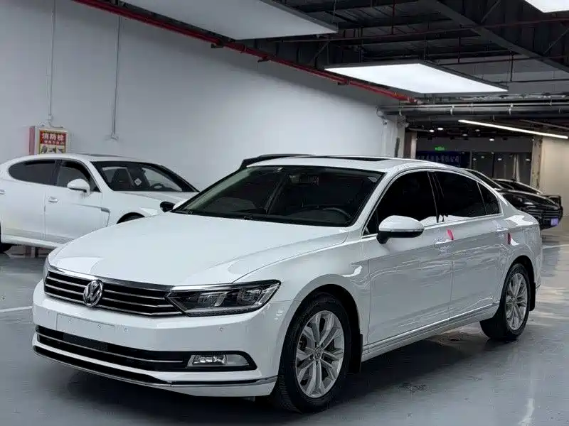 Volkswagen Magotan 2017 330TSI DSG Luxury
