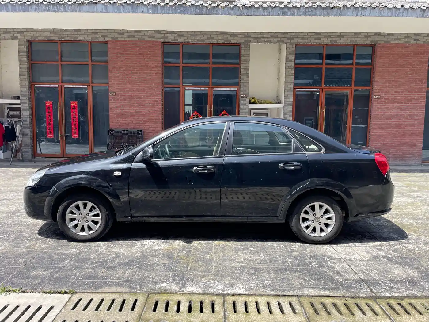 Buick Excelle 2013 1.5L Manual Classic Edition фото 4